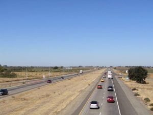 Charleston, WV - Crash with Injuries at I-64 & Oakwood Rd